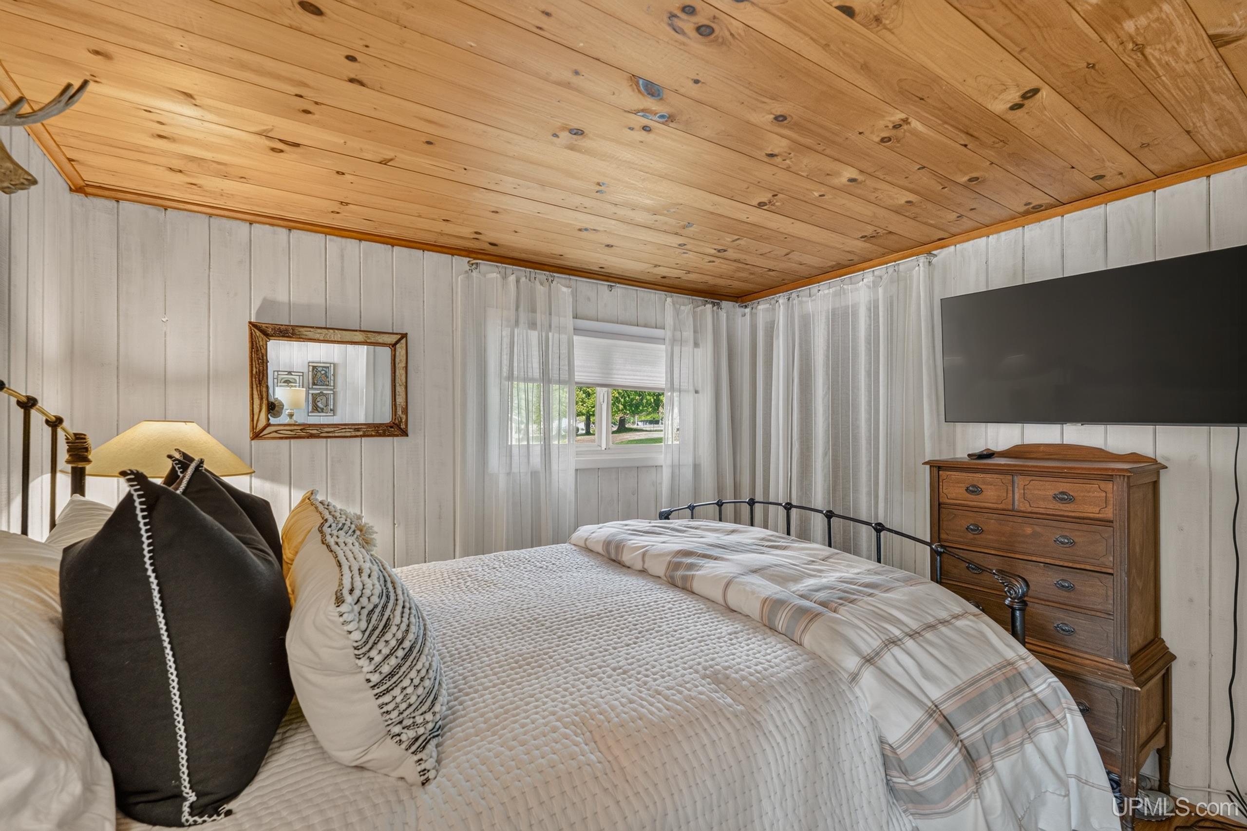 703 Corbridge Road Gulliver, MI 49840 - Photo 30 of 77