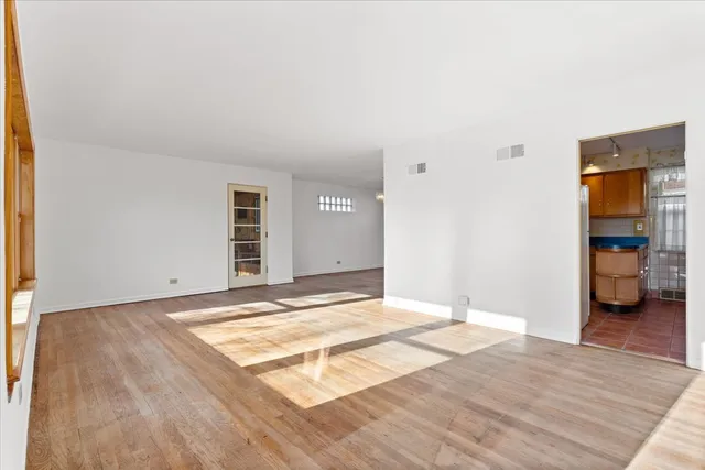 $465,000 | 3404 Crain Street, Skokie, IL 60076