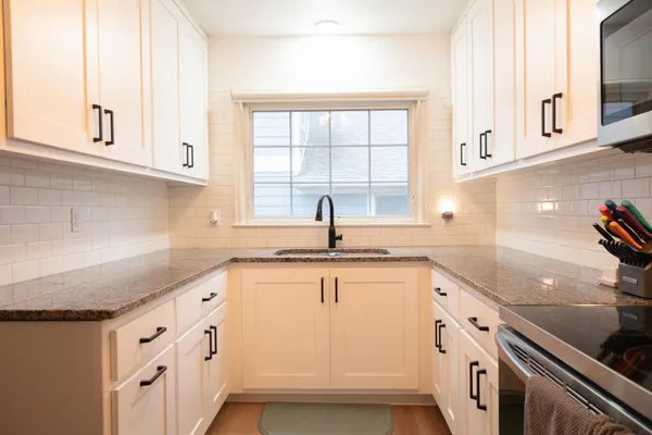 $269,900 | 207 Lake Avenue, Worthington, MN 56187