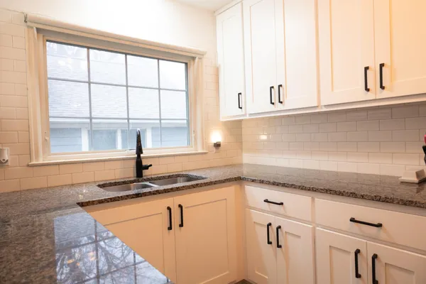 $269,900 | 207 Lake Avenue, Worthington, MN 56187