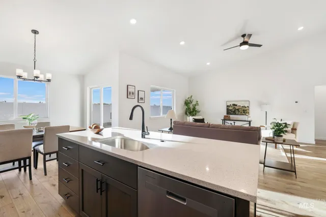 $373,900 | 2056 Lowline Avenue, Twin Falls, ID 83301