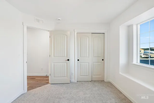 $373,900 | 2056 Lowline Avenue, Twin Falls, ID 83301