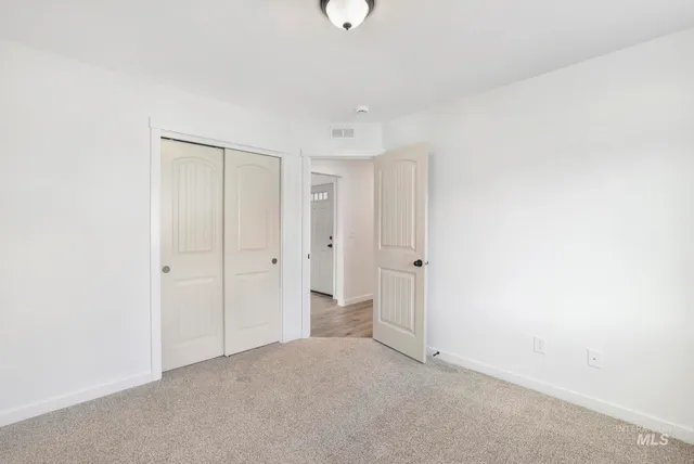 $373,900 | 2056 Lowline Avenue, Twin Falls, ID 83301