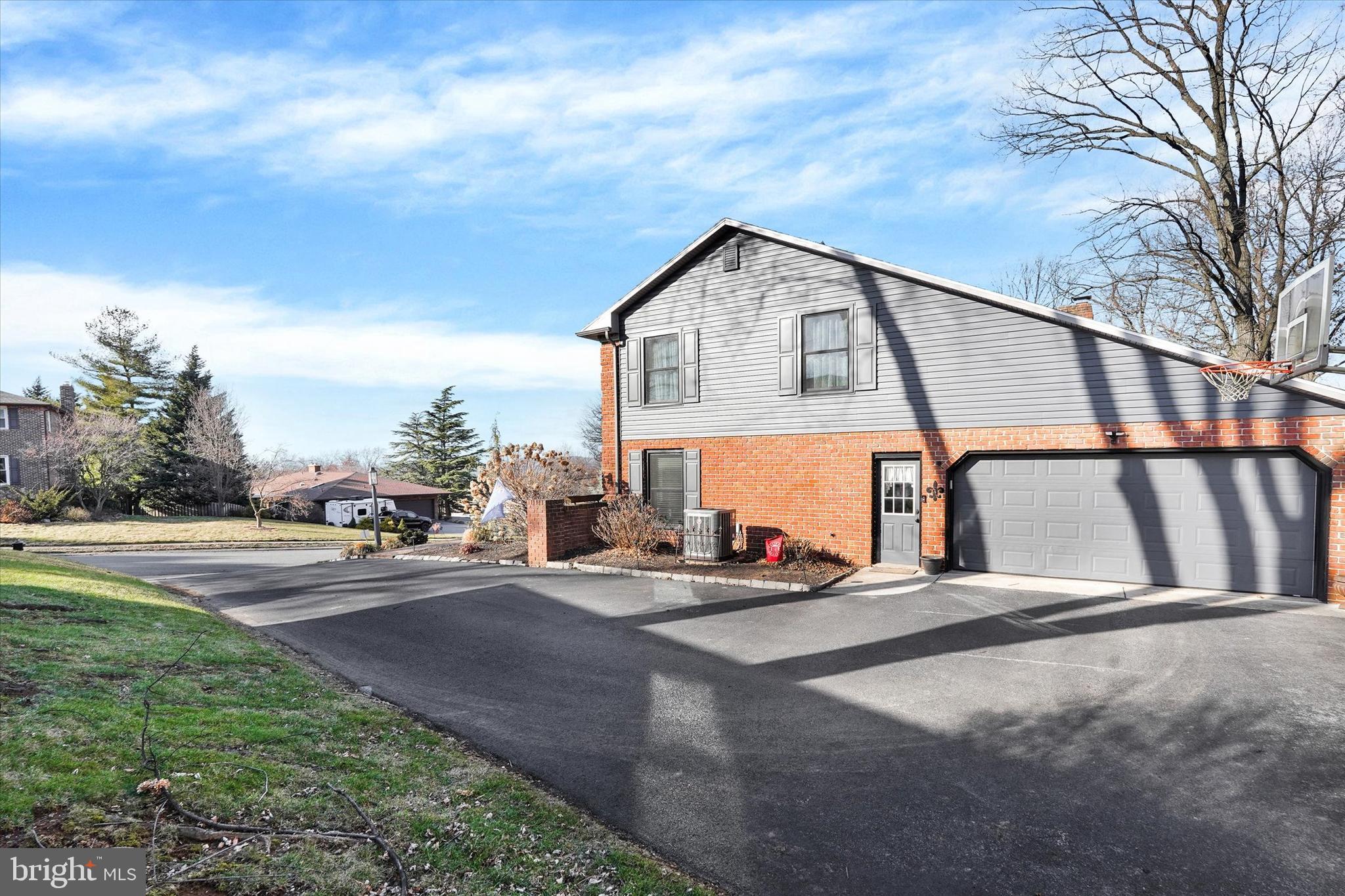 3100 Round Hill Road York, PA 17402 - Photo 36 of 36 Gallery Image 36