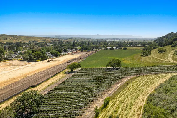 $3,900,000 | 0 Ca Highway, Los Alamos, CA 93440