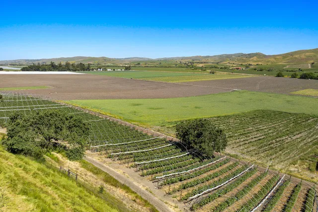 $3,900,000 | 0 Ca Highway, Los Alamos, CA 93440