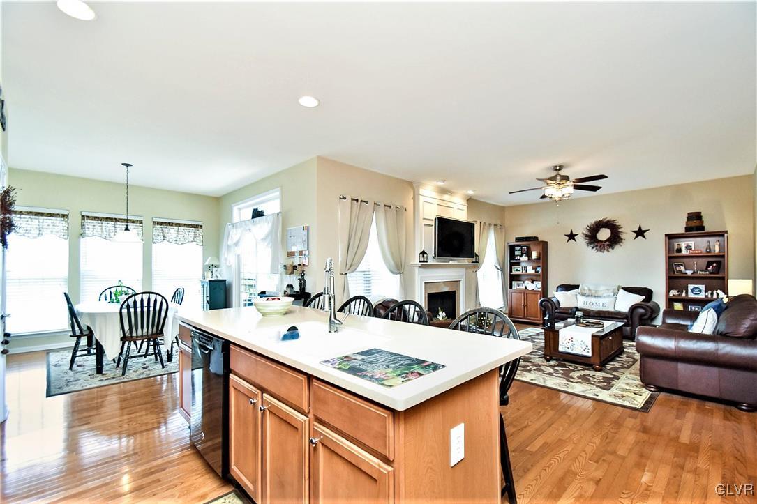 8683 Cascade Road Breinigsville, PA 18031 - Photo 16 of 40 Gallery Image 16