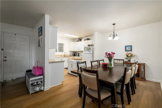 $510,000 | 2536 White Oak Place, Unit 2, Escondido, CA 92027