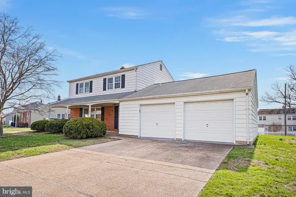 $419,900 | 325 East Roosevelt Avenue, New Castle, DE 19720