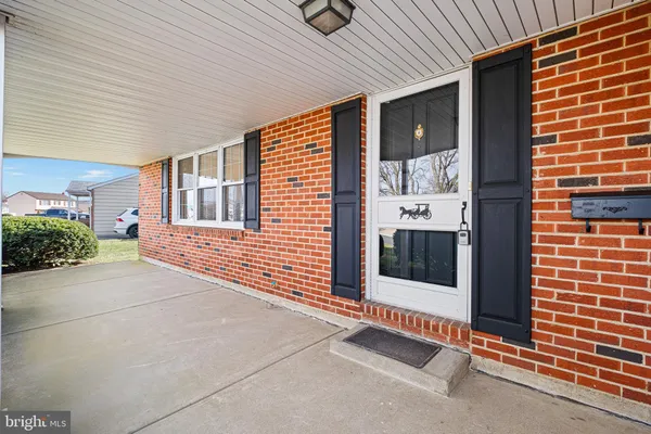 $419,900 | 325 East Roosevelt Avenue, New Castle, DE 19720