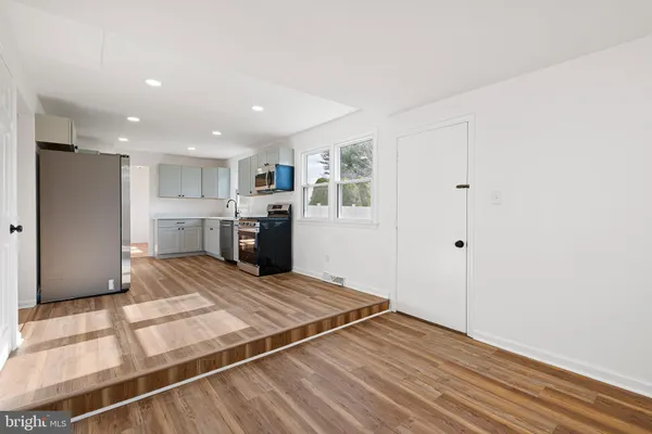 $419,900 | 325 East Roosevelt Avenue, New Castle, DE 19720