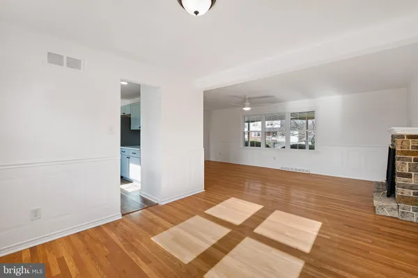 $419,900 | 325 East Roosevelt Avenue, New Castle, DE 19720