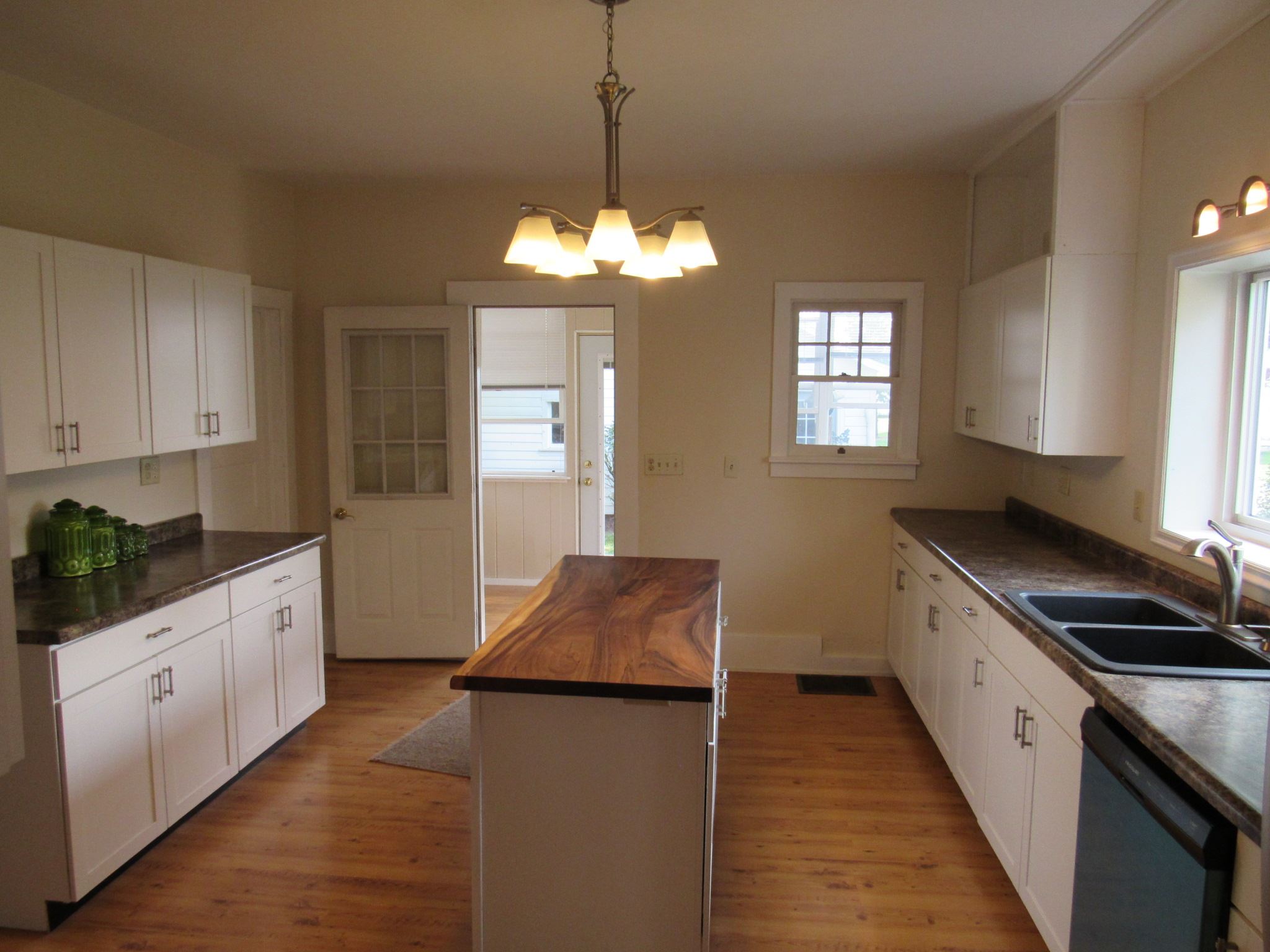 11910 Monroeville Road Monroeville, IN 46773 - Photo 11 of 32