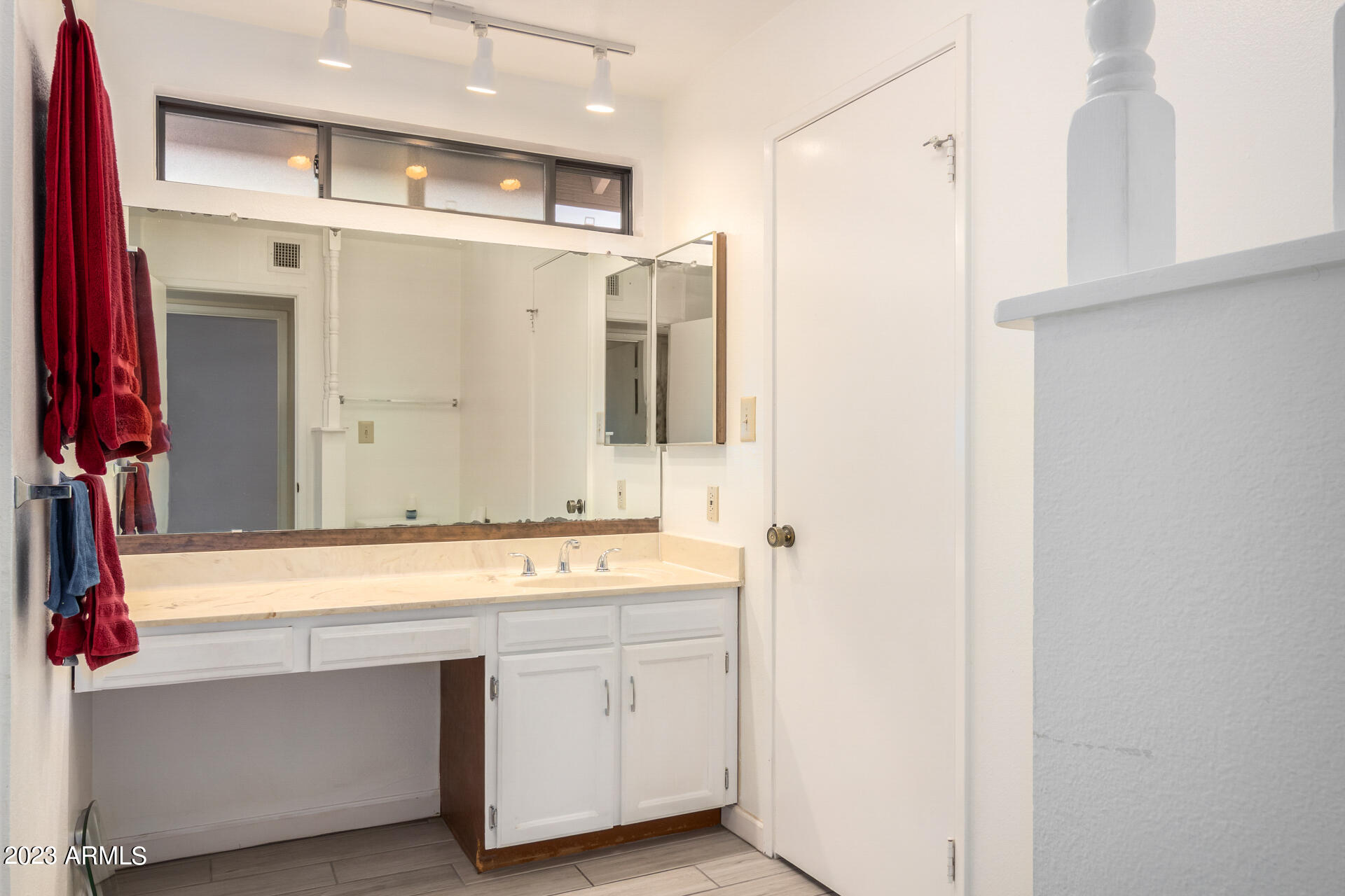 11623 South Ki Road Phoenix, AZ 85044 - Photo 16 of 20 DC31EBC8-5829-491B-8726-D98721265743