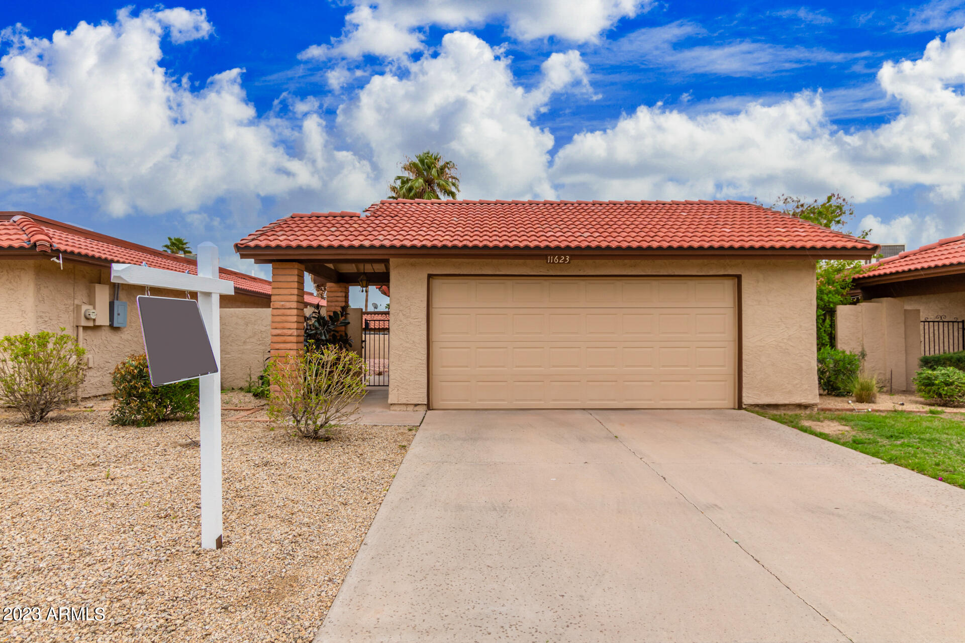 11623 South Ki Road Phoenix, AZ 85044 - Photo 2 of 20 75458CE3-1D6E-44FD-8F8B-D237CCAF69B2