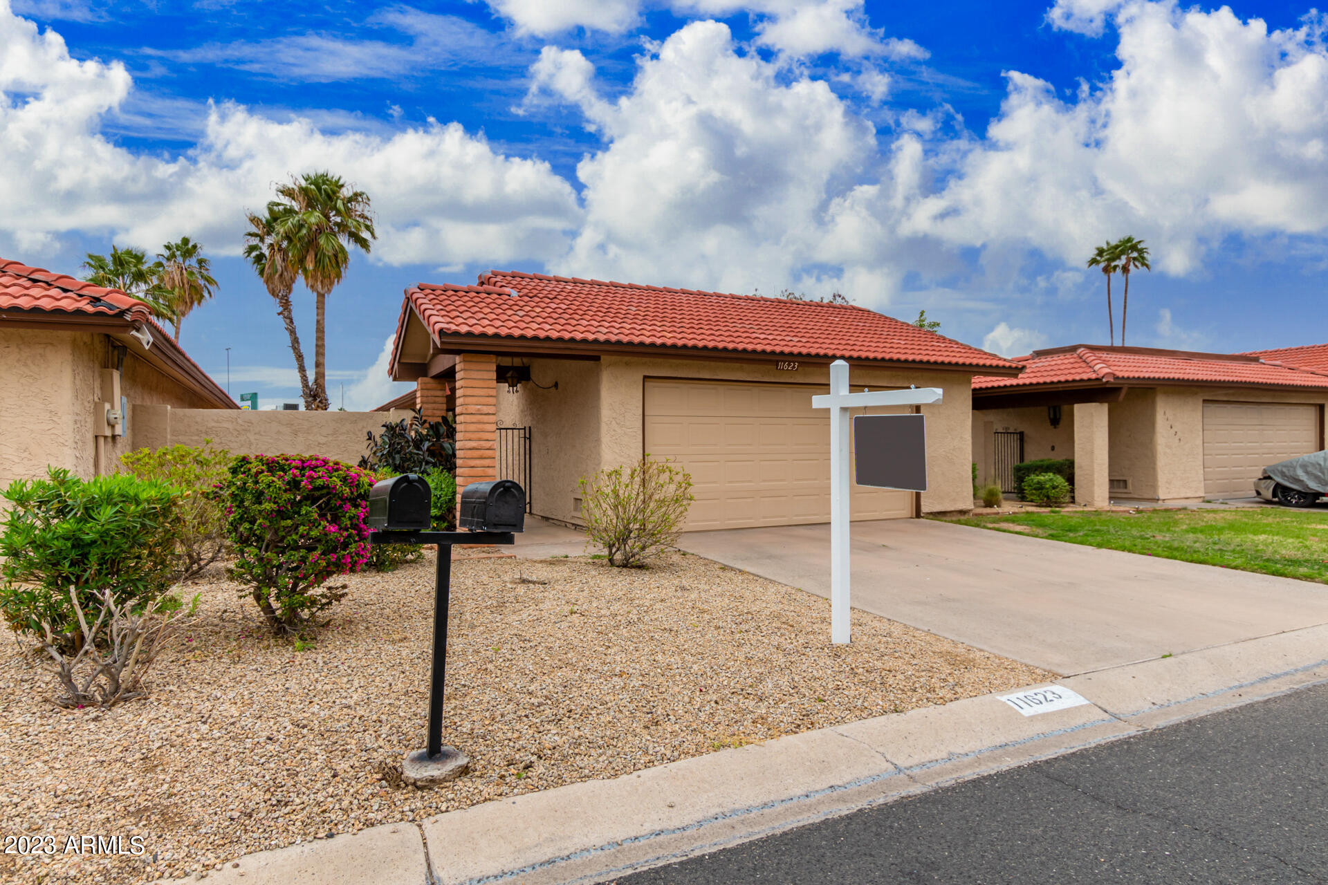 11623 South Ki Road Phoenix, AZ 85044 - Photo 3 of 20 3B8EE835-38B2-4C02-89A5-0165B7681AF9