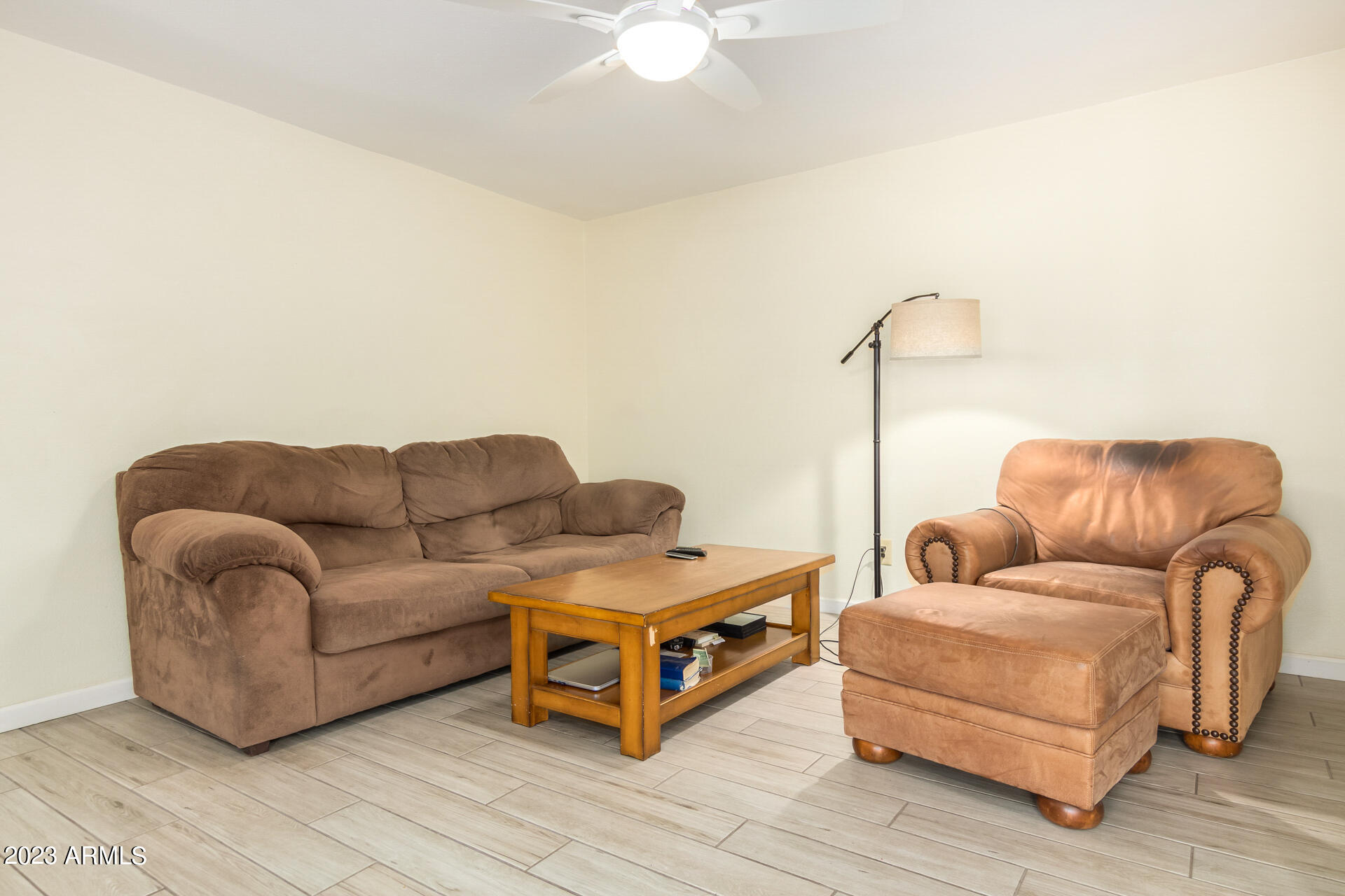11623 South Ki Road Phoenix, AZ 85044 - Photo 6 of 20 E9563979-9386-497F-9AAD-42A92F9A3D69