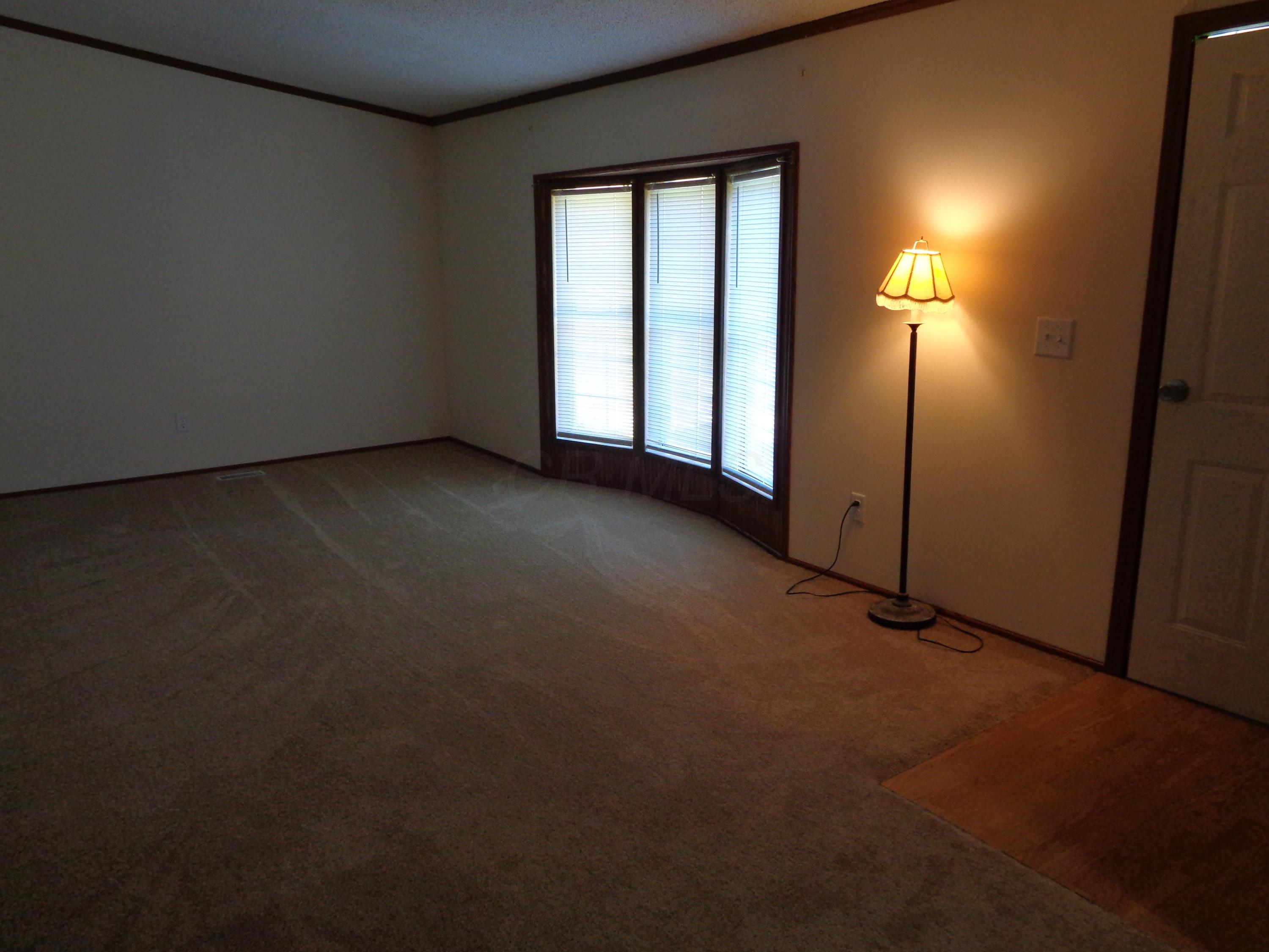 1175 Poes Run Road Londonderry, OH 45647 - Photo 2 of 21
