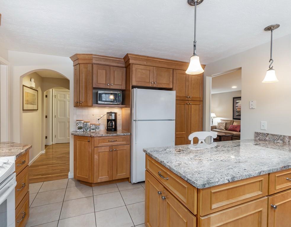 122 Newtown Road Acton, MA 01720 - Photo 13 of 41 Gallery Image 13