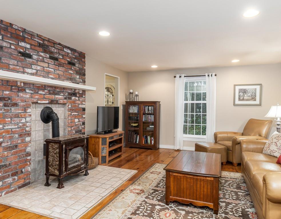 122 Newtown Road Acton, MA 01720 - Photo 15 of 41 Gallery Image 15