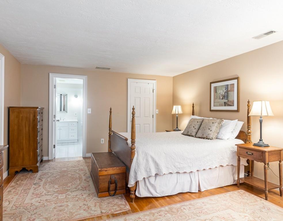 122 Newtown Road Acton, MA 01720 - Photo 32 of 41 Gallery Image 32