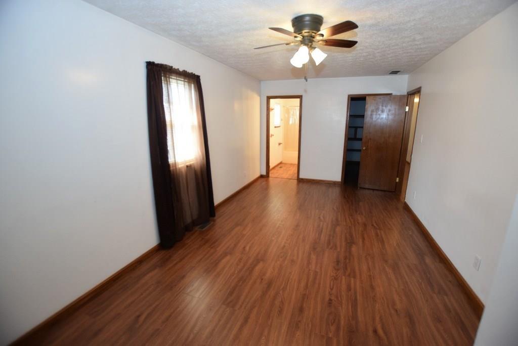 732 South Broadway Street Pendleton, IN 46064 - Photo 12 of 25 Gallery Image 12