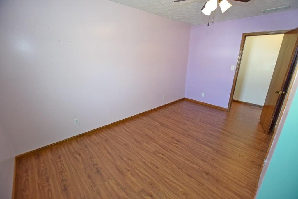 732 South Broadway Street Pendleton, IN 46064 - Photo 16 of 25 Gallery Image 16