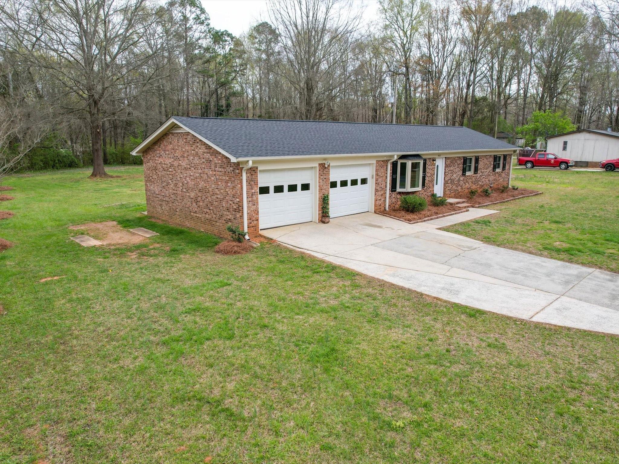 4403 Potter Road Monroe, NC 28112 - Photo 2 of 40 Gallery Image 2