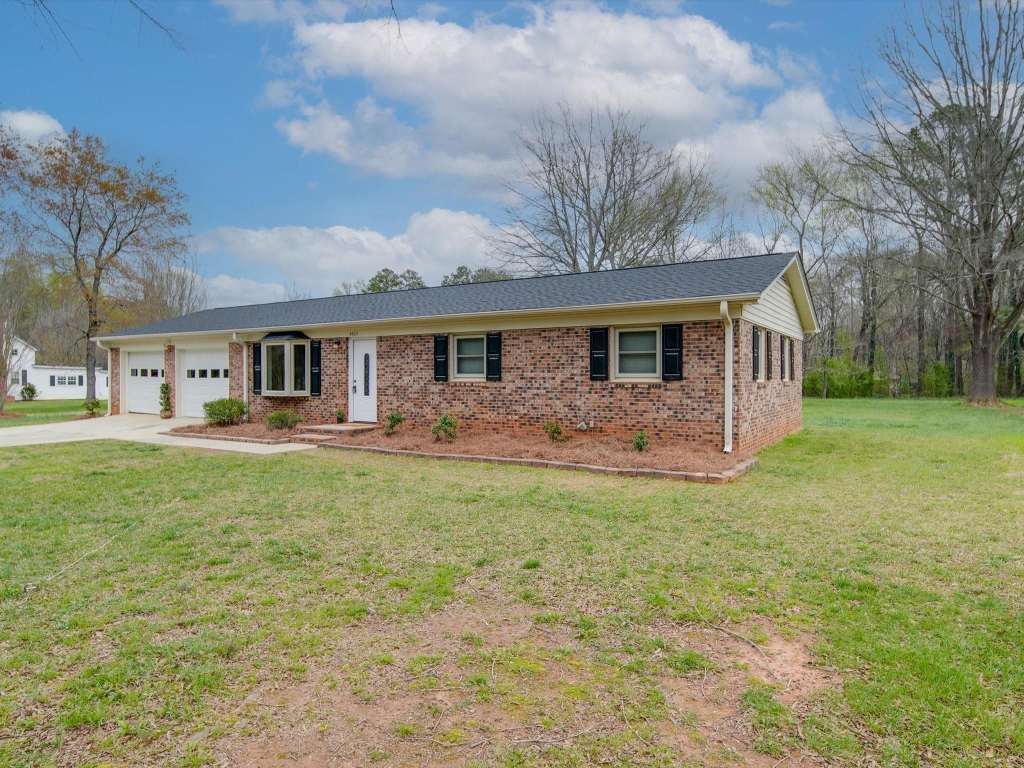4403 Potter Road Monroe, NC 28112 - Photo 3 of 40 Gallery Image 3
