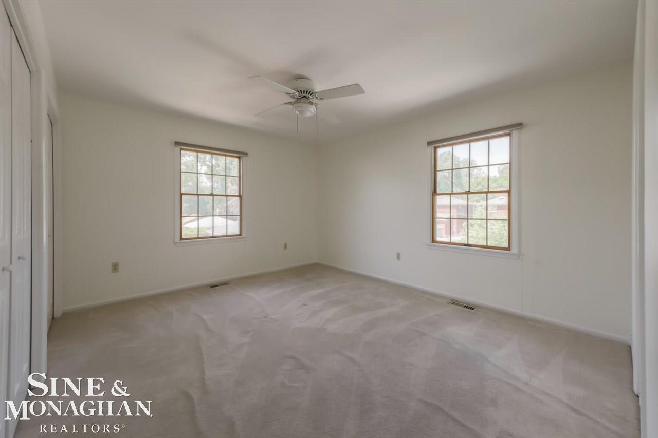 1928 Prestwick Road Grosse Pointe Woods, MI 48236 - Photo 40 of 46
