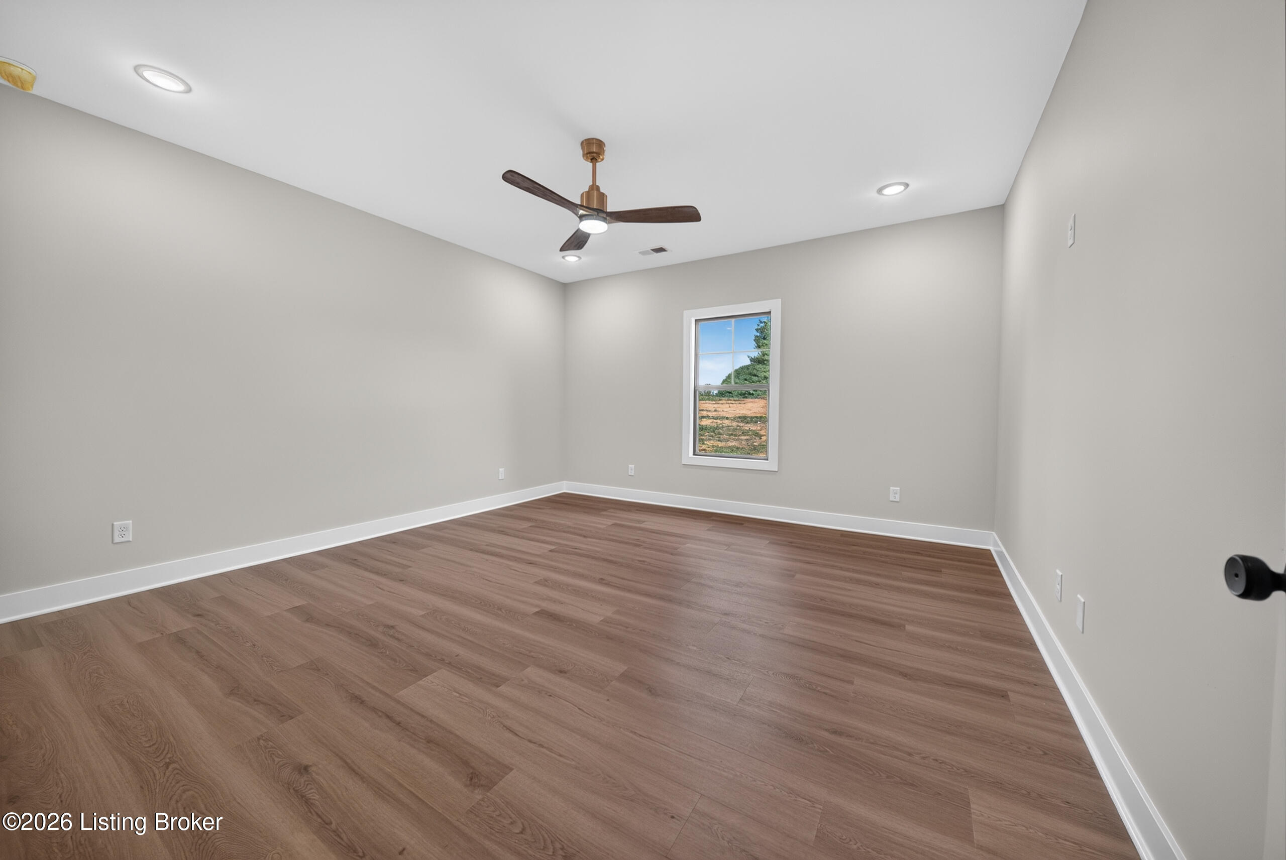 2492 Roundtop Road Elizabethtown, KY 42701 - Photo 27 of 60 DSC04279