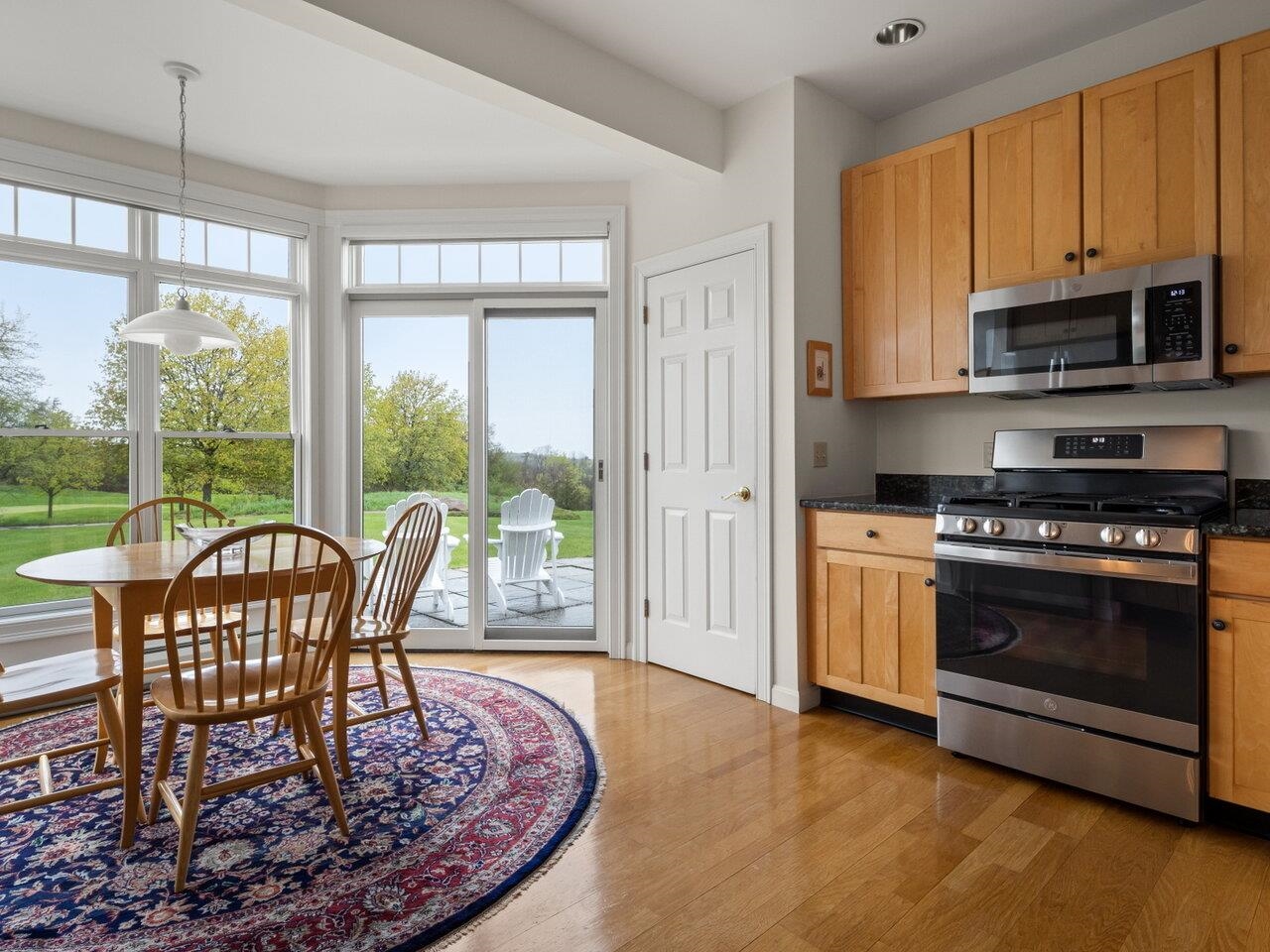 641 Golf Course Road South Burlington, VT 05403 - Photo 20 of 23