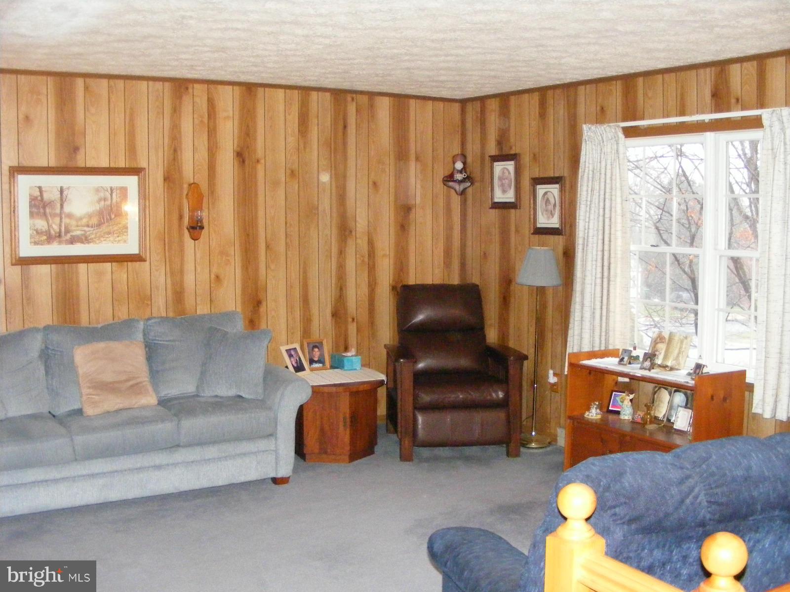 3 Meadow Court Rising Sun, MD 21911 - Photo 2 of 17 Living Room