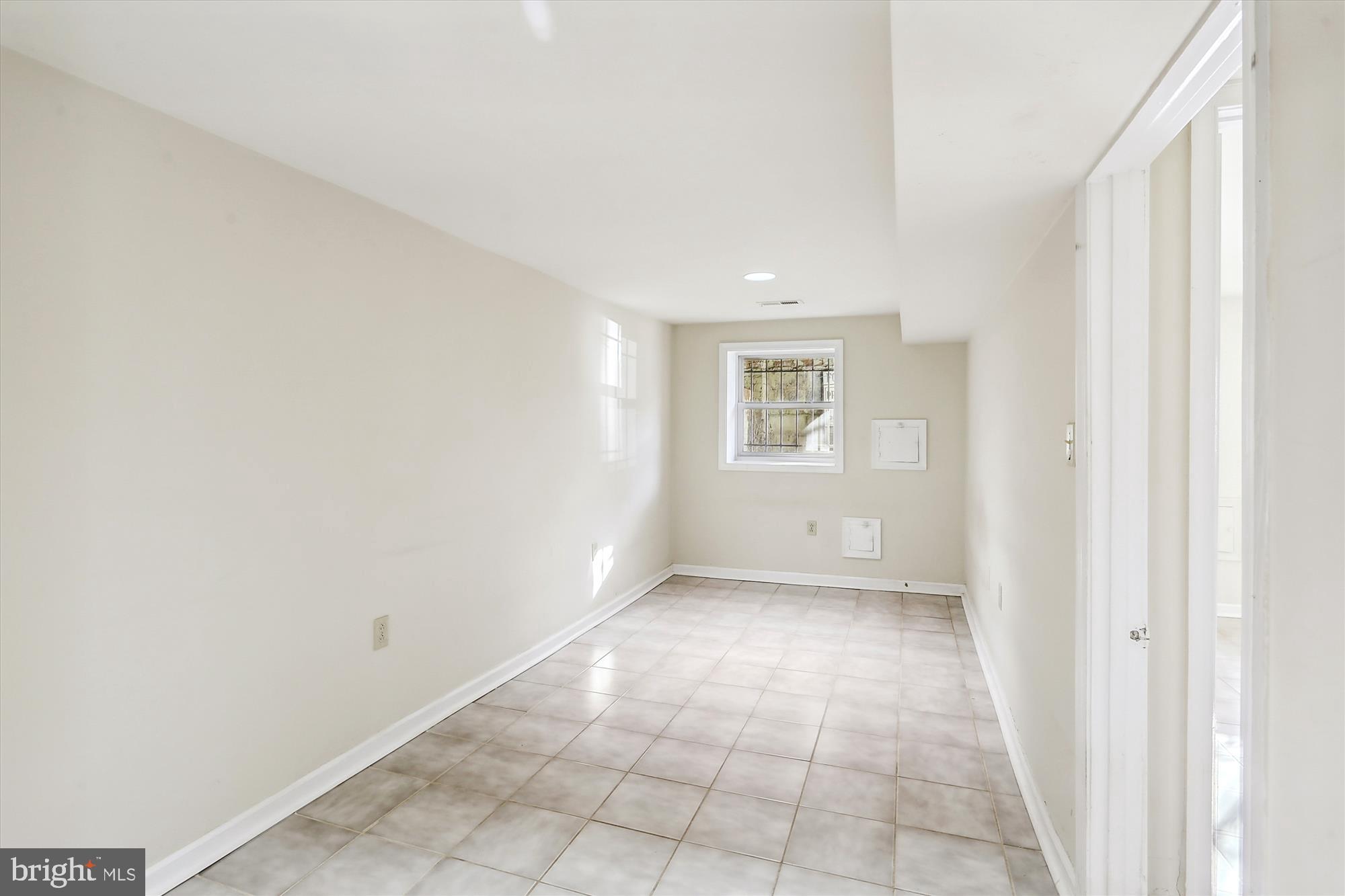 1018 Independence Avenue Southeast Washington, DC 20003 - Photo 25 of 28 Bedroom