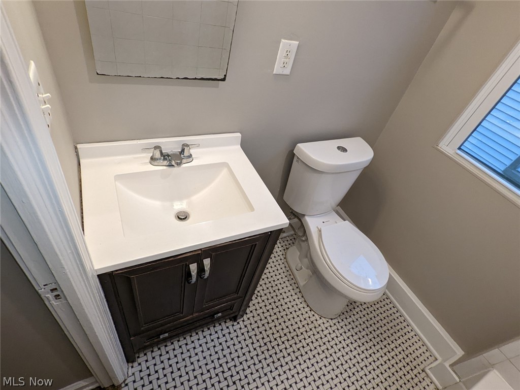 3567 Gridley Road Shaker Heights, OH 44122 - Photo 16 of 26 Gallery Image 16
