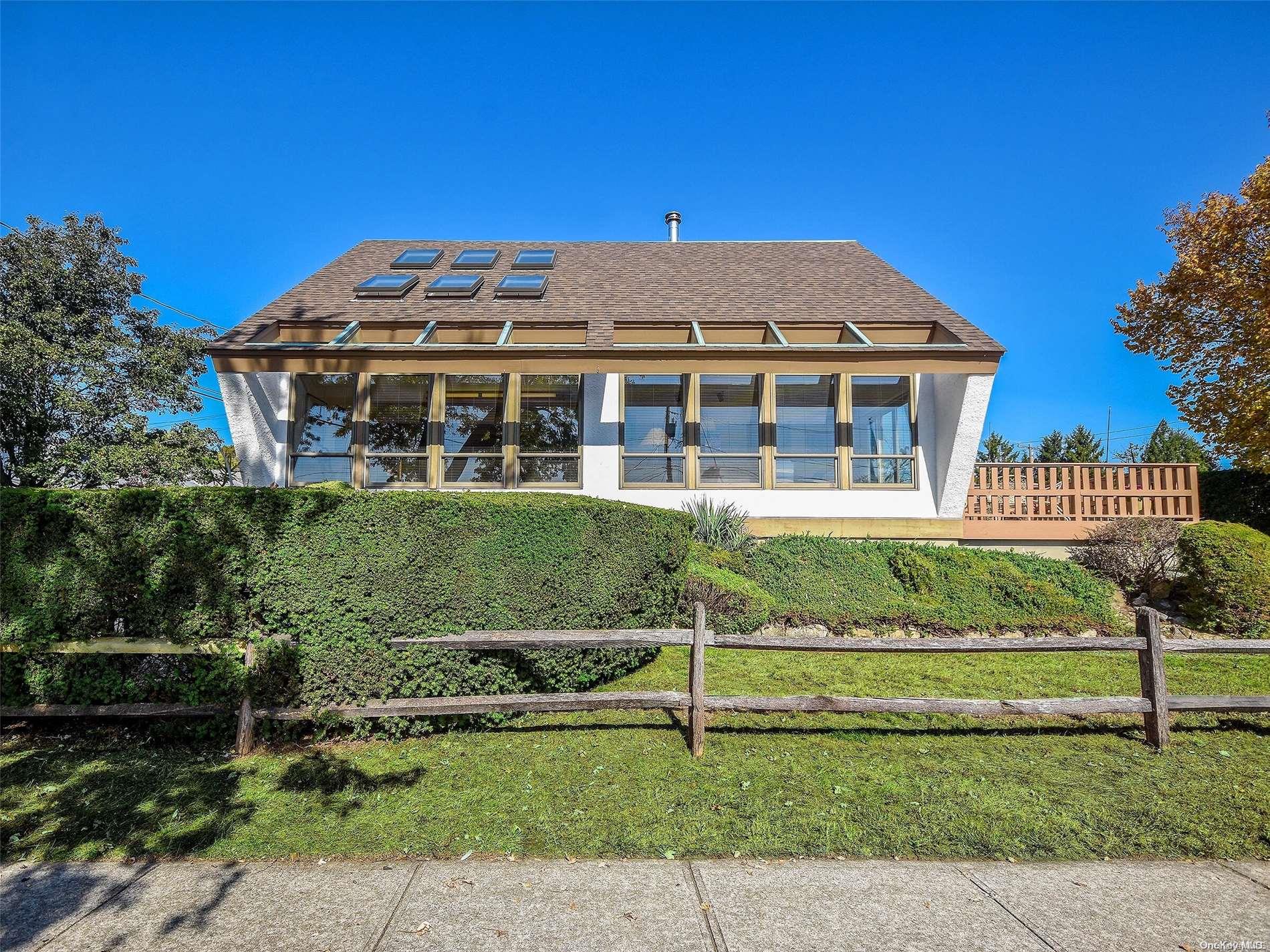 28 Kaywood Road Port Washington, NY 11050 - Photo 1 of 1