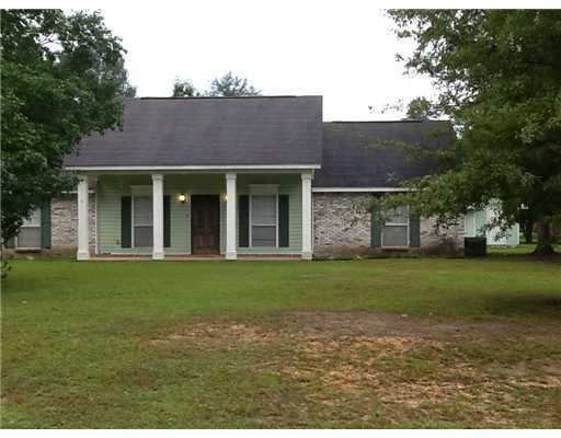 8113 Jack Graves Road Biloxi, MS 39532 - Photo 1 of 9 Primary Photo