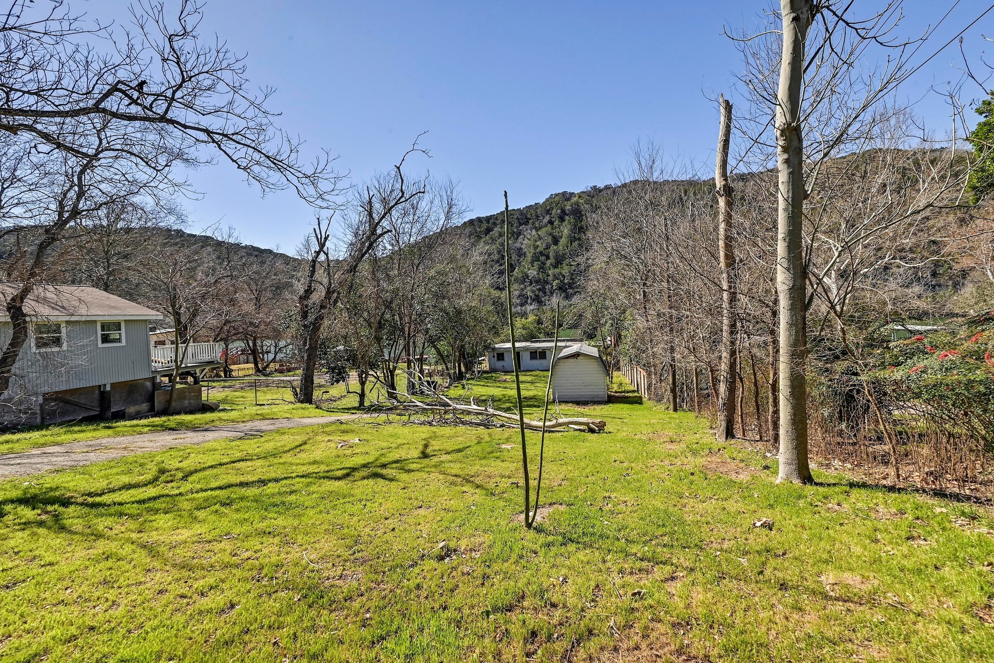 13003 On The Lake Road Austin, TX 78732 - Photo 17 of 26