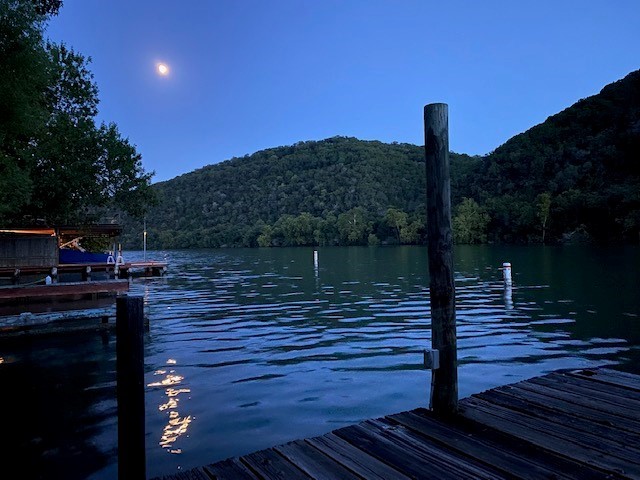 13003 On The Lake Road Austin, TX 78732 - Photo 5 of 26