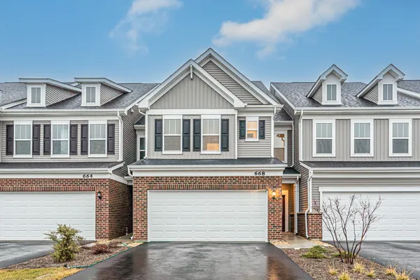 $3,400 | 668 Switchgrass Way, Bolingbrook, IL 60490