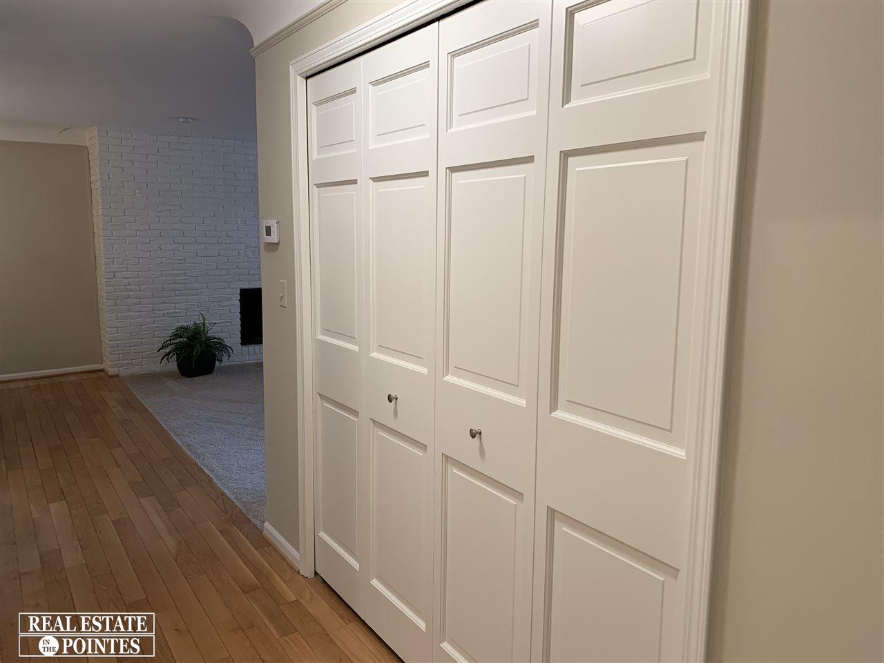 1750 Vernier Road, Unit 20 Grosse Pointe Woods, MI 48236 - Photo 16 of 25