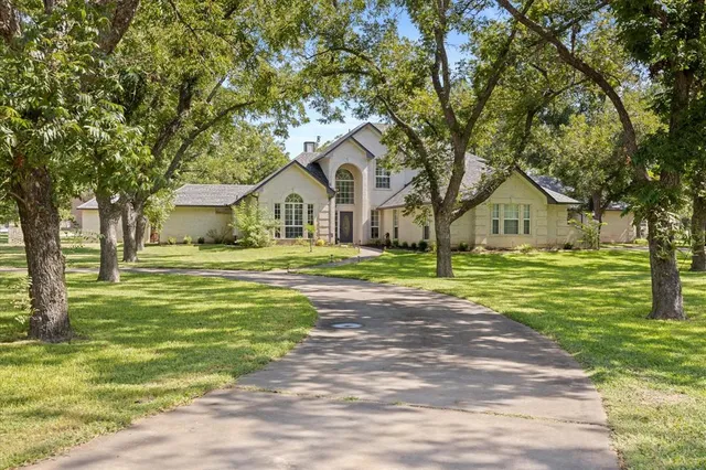 $1,850,000 | 10035 Flight Plan Drive, Granbury, TX 76049
