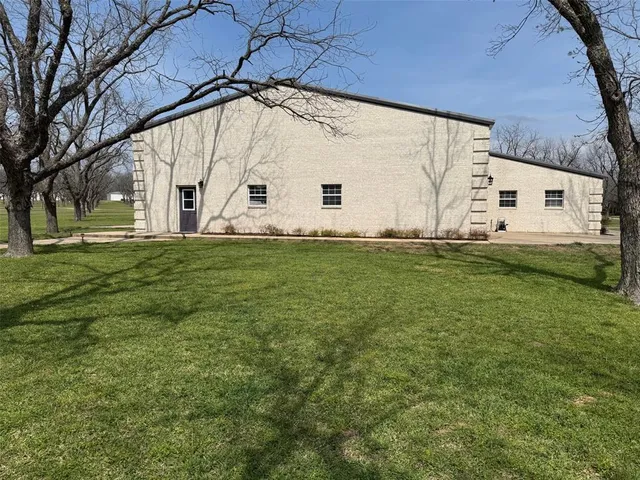 $1,850,000 | 10035 Flight Plan Drive, Granbury, TX 76049