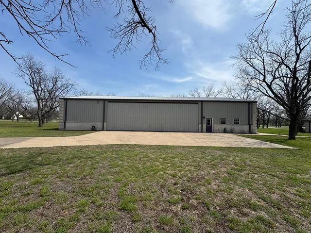 $1,850,000 | 10035 Flight Plan Drive, Granbury, TX 76049