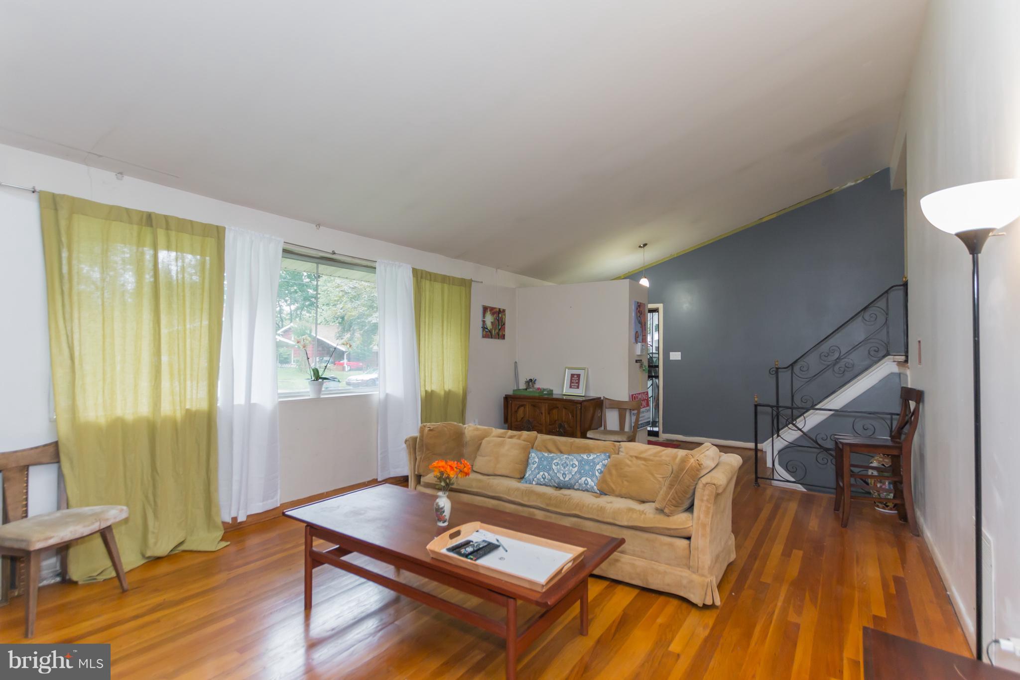 11235 Bybee Street Silver Spring, MD 20902 - Photo 2 of 30 Family Room