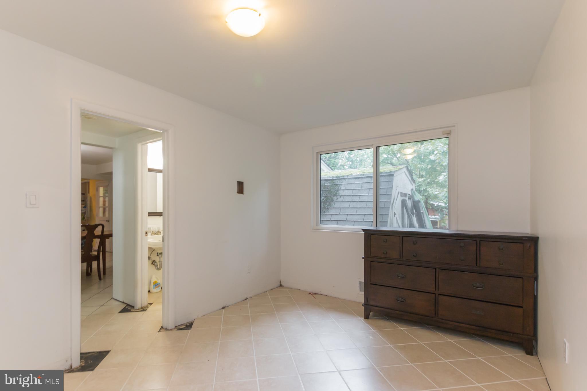 11235 Bybee Street Silver Spring, MD 20902 - Photo 22 of 30 Bedroom