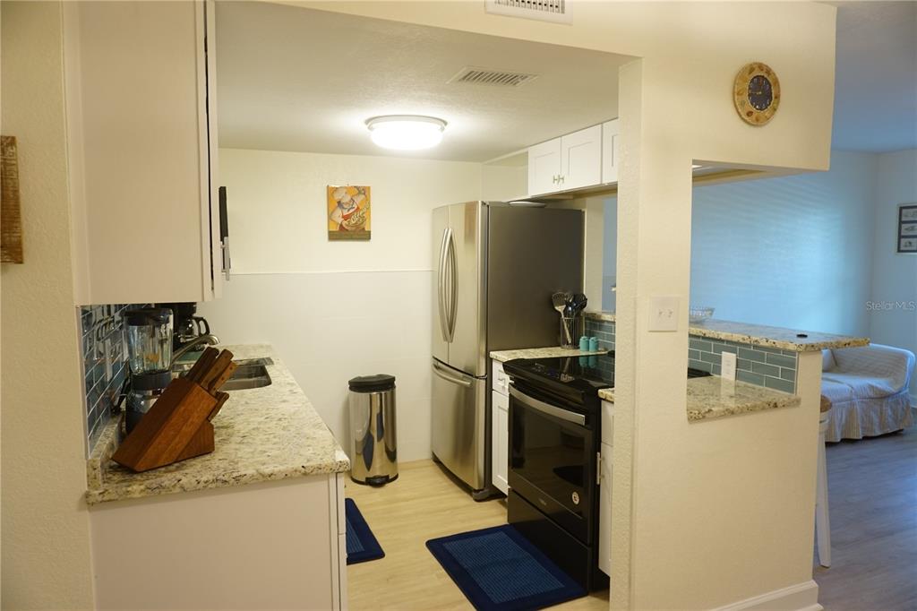 9715 Harrell Avenue, Unit 14 Treasure Island, FL 33706 - Photo 8 of 18