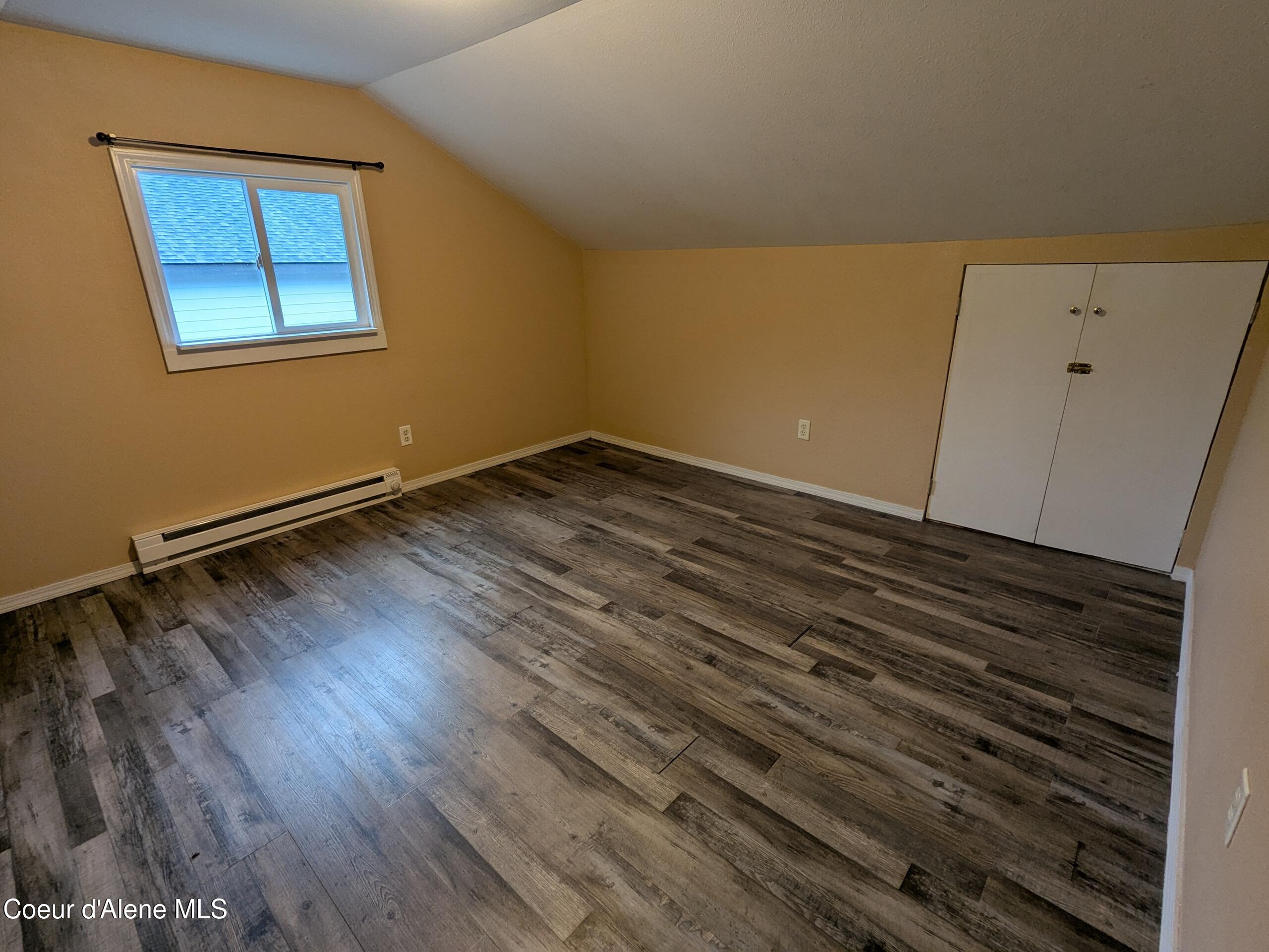 402 Main Street Wardner, ID 83837 - Photo 23 of 32 Upstairs Bedroom 2