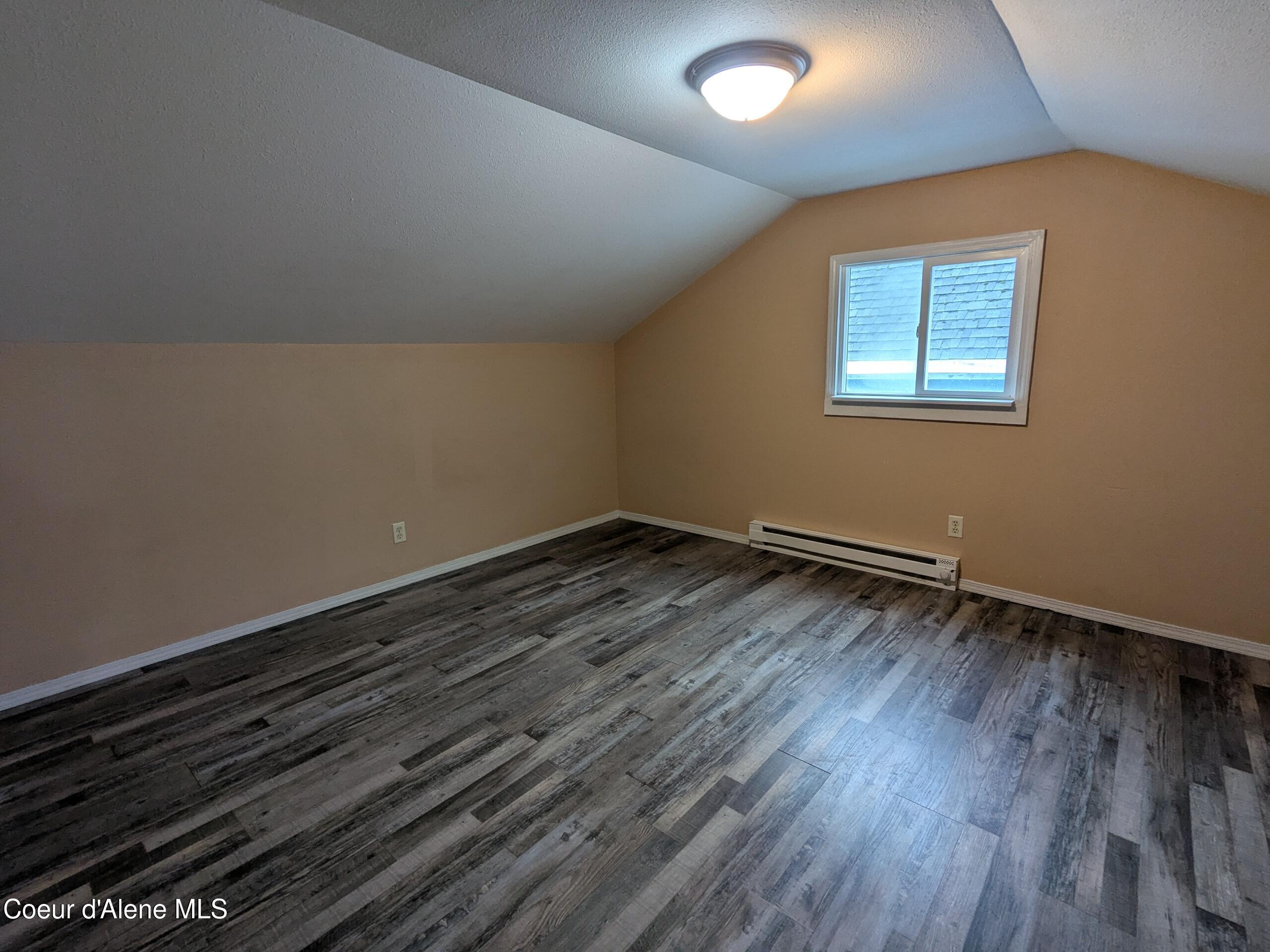 402 Main Street Wardner, ID 83837 - Photo 24 of 32 Upstairs Bedroom 3
