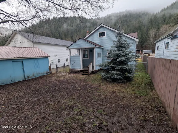 $330,000 | 402 Main Street, Wardner, ID 83837